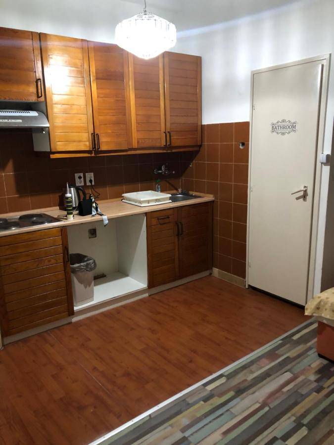 7Dab Apartment Bezeredj Contactless Self -Check-In Будапешт Екстер'єр фото